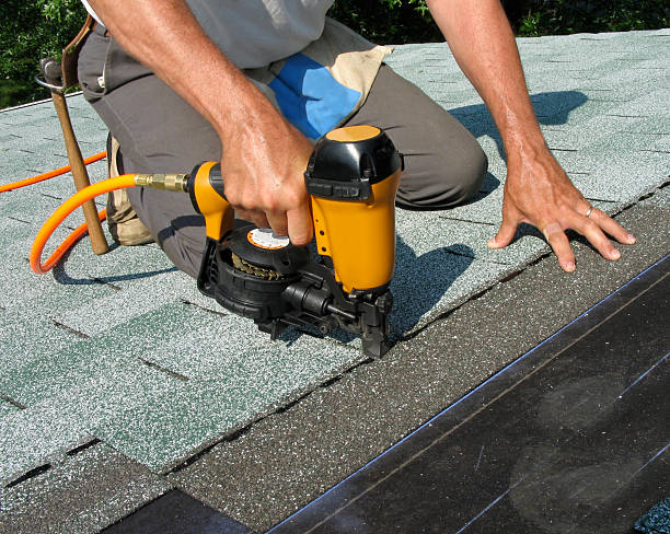 Best Emergency Roof Repair  in Shawnee, KS